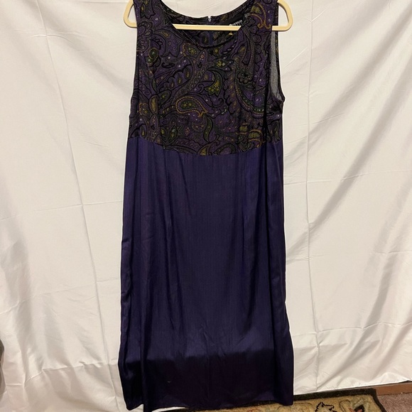 Sag Harbor Dresses & Skirts - Sz 18 Purple & Paisley Maxi Dress Challis Rayon Modest